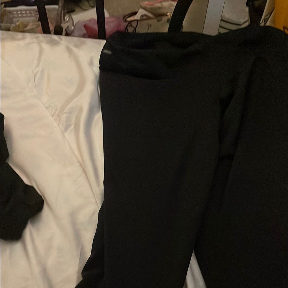Elegant Black Women's Pants gapbody